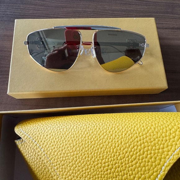NEW Loewe Spoiler Aviator Sunglasses - Picture 5 of 7